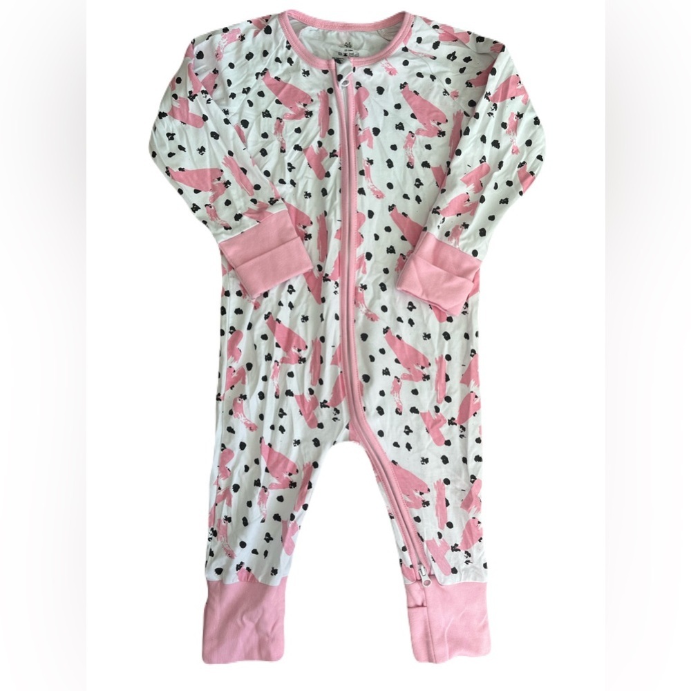 🇨🇦 Earth Baby Convertible Footie Romper